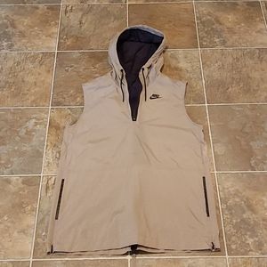 Nike golf vest/running vest